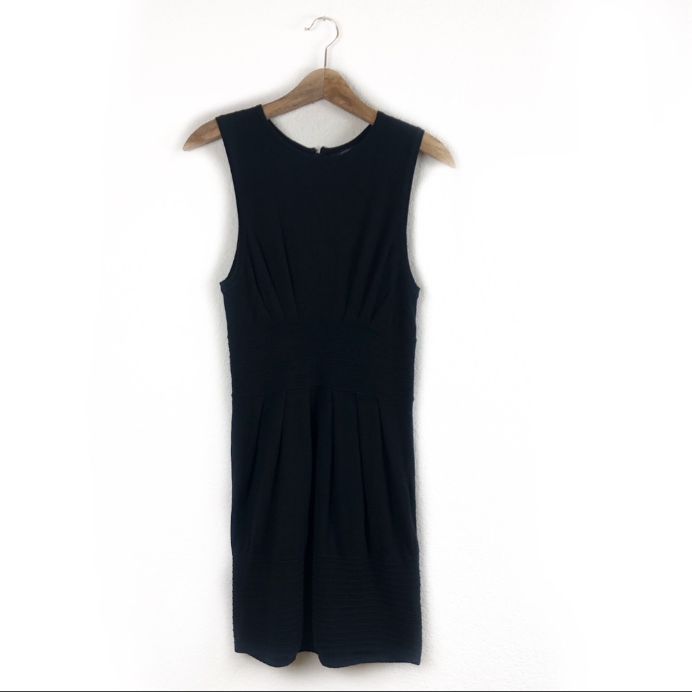 Banana Republic Black Sleeveless Sweater Dress 6